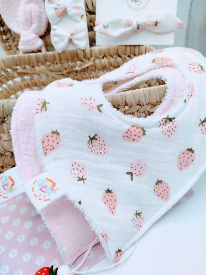 Pack new born girl Fresitas - Imagen 3