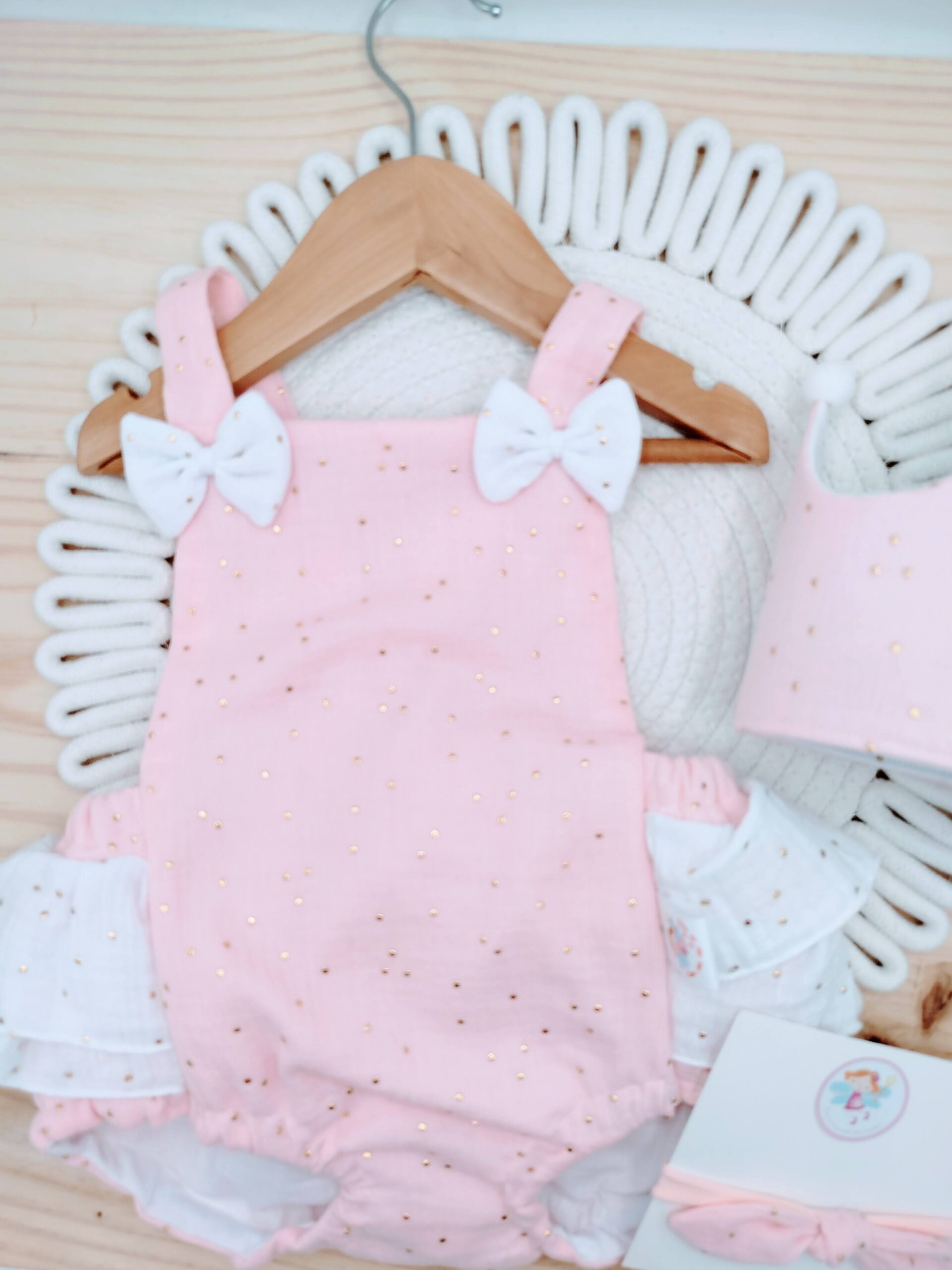 Pack cumpleaños peto doble volante, doble gasa brilli - Imagen 4