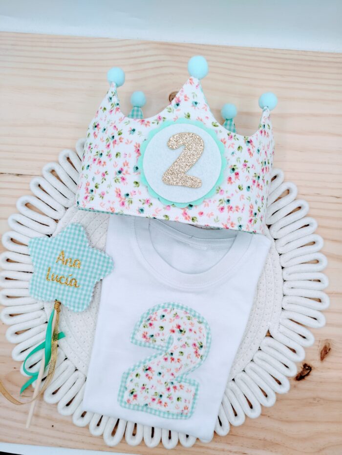 Pack cumpleaños corona+camiseta, Flores del bosque - Imagen 2