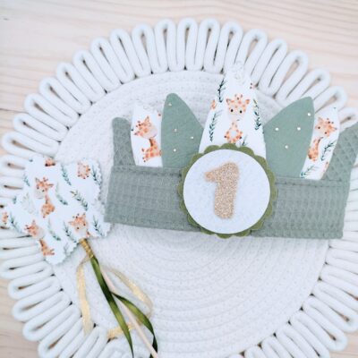 Corona de cumpleaños india, Jirafas