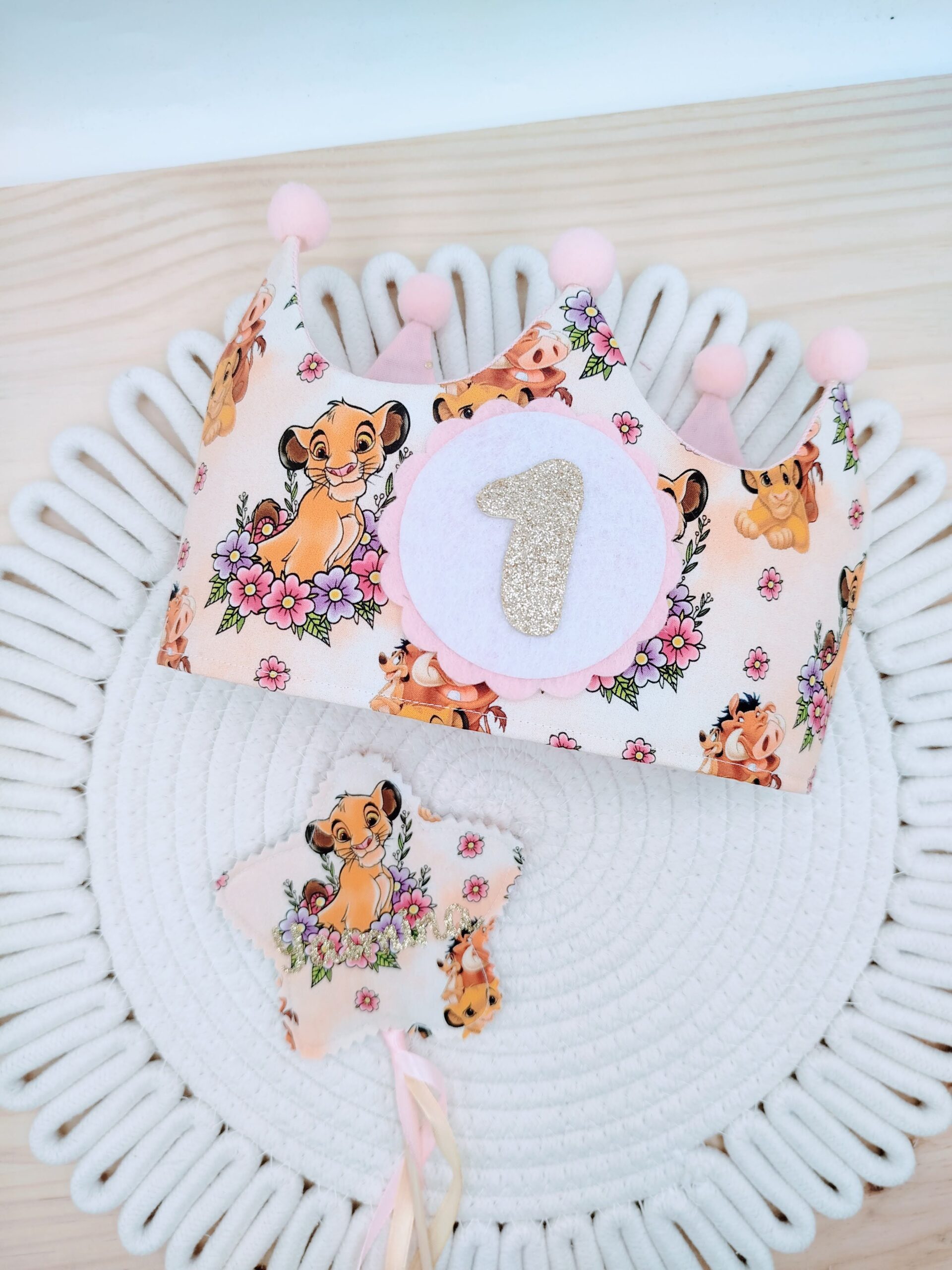 Corona cumpleaños, Nala