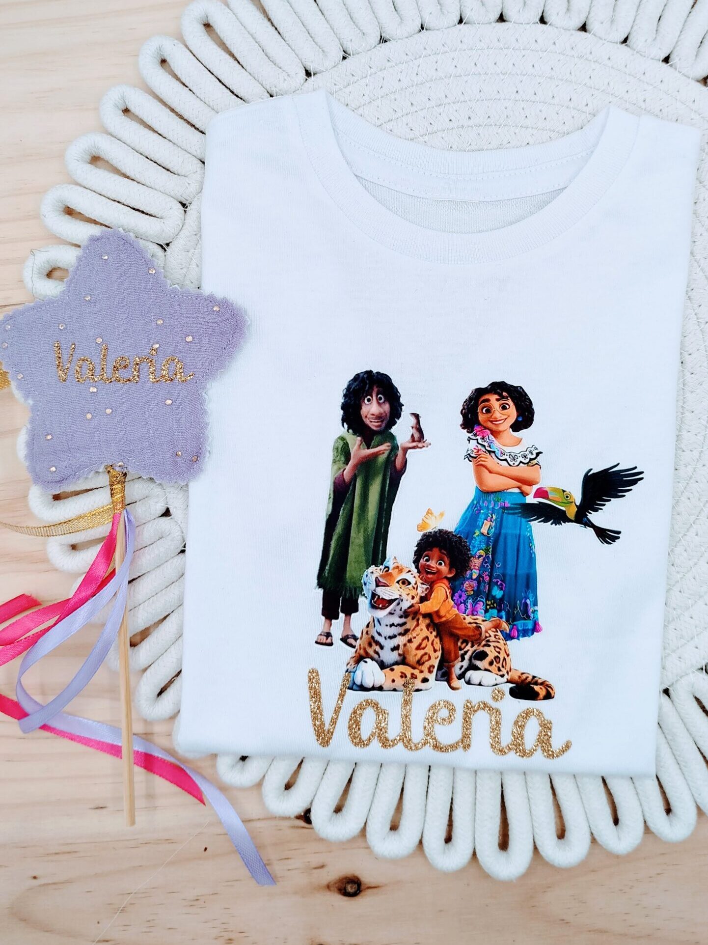 Camiseta cumple, Encanto - Imagen 4