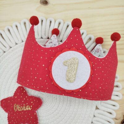 Corona cumpleaños, roja brilli